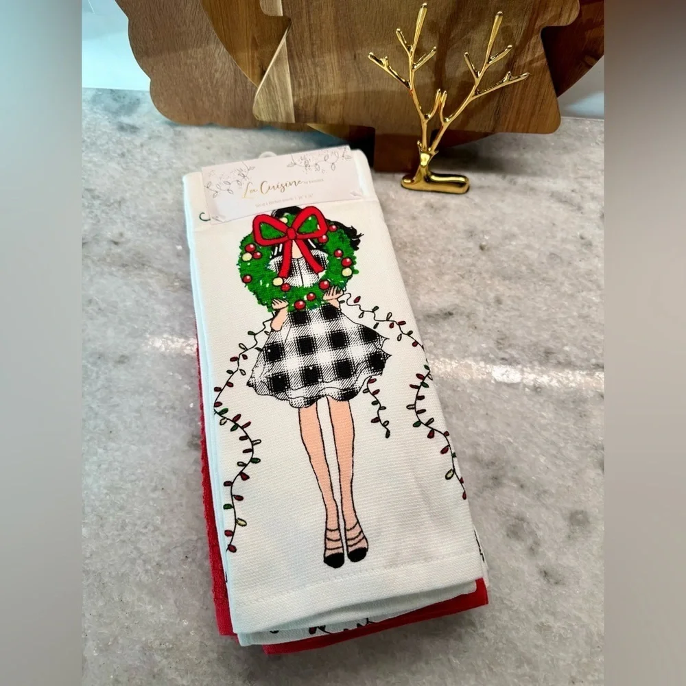New Christmas Lady w/ Wreath & Buffalo Check Dress Kitchen Hand Towels Set of 4